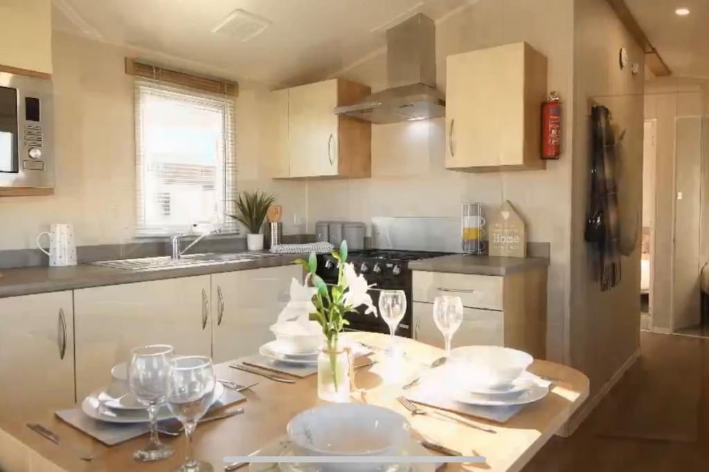 Perfect Family Getaway, With Lots Of Facilities! Villa Scratby Exterior foto